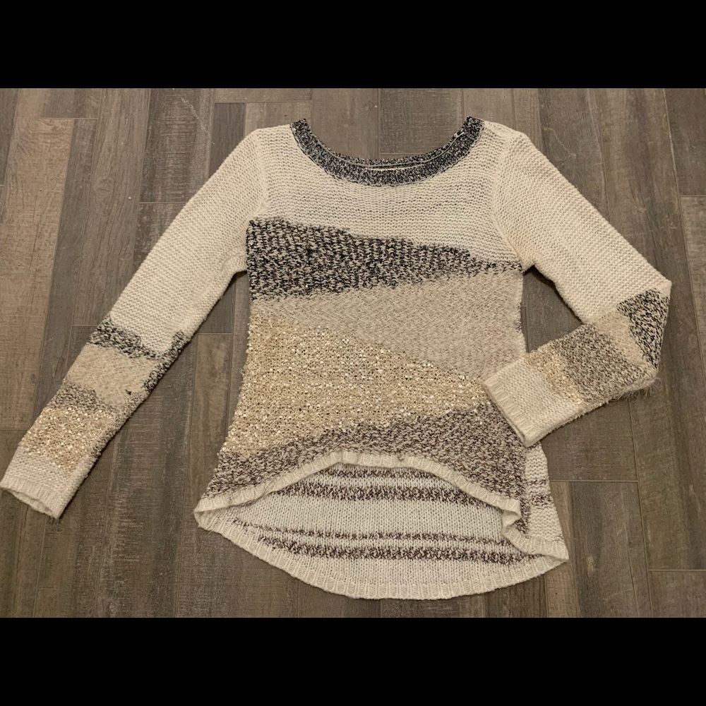 Knit sweater